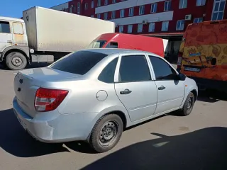LADA Granta 2015 Автомобиль: LADA 219010 LADA GRANTA, VIN: XTA219010F0347646, 2015 года выпуска, цвет: серебристый Ознакомиться с имуществом можно по адресу: г. Москва, ул. Алма-Атинская, д. 3, к.1 в рабочие дни по предварительной записи по телефону +7 926 058 15 62 предпочтительный вид связи: смс…