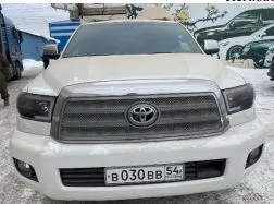Лот №2. Легковой TOYOTA SEQUOIA PLATINUM, 2013 г.в., VIN 5TDDW5G13DS085463, шасси  рама  № 320279899, цвет белый.