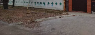 Земельный участок площадью 473 кв.м. с кадастровым номером 55:36:190357:42. Местоположение установлено относительно ориентира, расположенного в границах участка. Ориентир жилой дом. Почтовый адрес ориентира: Омская область, г. Омск, р-н Кировский АО, ул. Севастопольская угол ул. Южная, дом 78/44…