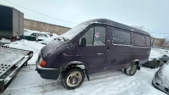 Автомобиль ГАЗ 2705 2001 года выпуска, государственный номер А 024 ВН 156, VIN XTH27050010205037. Автомобиль имеет следы эксплуатации такие как потертости лакокрасочного покрытия на кузове автомобиля, имеются загрязнения подкапотного пространства и салона автомобиля. Возможны скрытые дефекты…