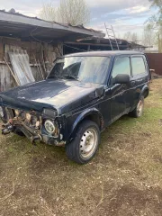 ЛАДА 212140 LADA 4X4, VIN: XTA21104060992907, 2015 г., госномер К345ВМ702. Автомобиль после ДТП, не на ходу, имеет многочисленные повреждения кузова, ходовая часть смещена из-за вылета с трассы. Двигатель не заводится, возможен капитальный ремонт. Могут быть скрытые дефекты. Фото и отчет об оценке…