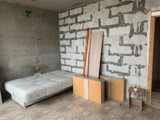 Квартира, 130 кв.м, Алтайский край, г.о. Барнаул, ул. Пролетарская д. 165 кв. 130, кадастровый номер: 22:63:050319:374. Согласно Заочному Решению Центрального районного суда г. Барнаула Алтайского края от 07.02.2023 года данное имущество признано совместно нажитым и произведен раздел совместно…