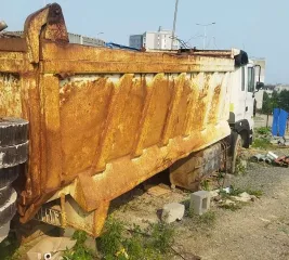 Hyundai HD270 2011 грузовой самосвал, белый, VIN: KMCDB18CPBC054547, госномер: М610АЕ125, документы (СТС, ПТС) в наличии.