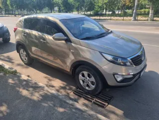 Kia Sportage 2015 Автомобиль марки Kia SLS модель Sportage 2015 г.в. VIN-номер XWEPB81ABF0002415. Ознакомиться с имуществом можно по месту его нахождения в рабочие дни с понедельника по пятницу с 10:00 до 16:00 (время местное), предварительно необходимо направить запрос на адрес электронной почты…