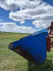 Имущественный комплекс в составе: трактор «БЕЛАРУС 82.1.57», 2003 г.в. (имеются неисправности); зерноуборочный комбайн РСМ-101 «Вектор-410», 2009 г.в. (имеются неисправности); трактор К-701, 1998 г.в. (имеются неисправности); зернометатель А-150М; очиститель семян ОВС-25 (имеются неисправности)…