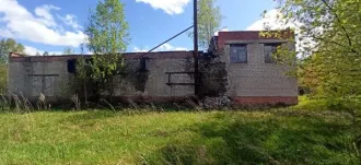 Нежилое строение 292.3 кв.м, Томская область. 2-этажное, площадь 292,3 кв. м, кадастровый номер 70:14:0333003:136, с земельным участком площадью 2380 кв. м, кадастровый номер 70:14:0333003:112. Адрес: Томская область, р-н Томский, с. Турунтаево, пер. Тихий, д. 1а. Назначение: нежилое. Земельный…