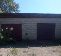 Гараж, назначение: нежилое, с кадастровым номером 43:35:310130:478, общей площадью 217,40 кв.м., расположенный по адресу: Кировская область, р-н. Уржумский, г. Уржум, ул. Советская, д. 46, бокс. 1004.