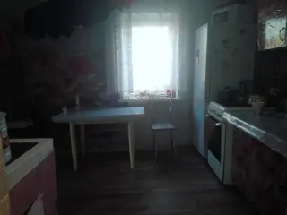 Жилой дом 37,3 кв.м., Забайкальский край, Тунгокоченский р-н, пгт. Вершино-Дарасунский, назначение: жилой дом, этаж 1 (в т.ч. подземных 0), площадь 37,3 кв.м., кадастровый номер 75:27:140269:12, по адресу: Забайкальский край, Тунгокоченский р-н, пгт. Вершино-Дарасунский, ул. Рабочая, д. 25. По…