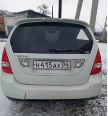 Suzuki Aerio 2002 года, разукомплектованный легковой автомобиль (требуется капитальный ремонт, не на ходу), марка: SUZUKI, модель: AERIO, год изготовления: 2002, VIN: отсутствует, кузов №: RB21S 200708