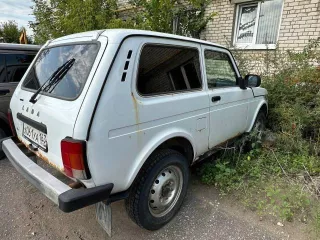 Автомобиль LADA 212140, VIN: XTA212140H2281212, гос. номер: Х061УА 163, 2017 г.в.