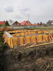 Земельный участок площадью 998 кв.м, расположенный по адресу: Оренбургская обл., Оренбургский р-н, с. Южный Урал, ул. Рябиновая, уч. 23. Кадастровый номер: 56:21:2801002:644.
