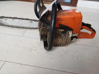 Бензопила Stihl MS-250 (1 шт.) в качестве годных остатков. Имущество не новое, имеет следы эксплуатации и внешних механических воздействий (физический износ 88,8%). Продается в том виде, в каком оно есть, возврату и обмену не подлежит. За скрытые дефекты ответственности не несем.