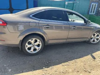 Ford Mondeo, 2011 Легковой автомобиль FORD MONDEO, 2011 г.в., г/н Х759ТА124, VIN X9FDXXEEBDBY02453, № кузова X9FDXXEEBDBY02453, цвет серо-коричневый. Автомобиль в рабочем состоянии, в наличии имеются два комплекта ключей от замка зажигания, СТС, ПТС. Обременения: Залог, запреты на рег. действия…