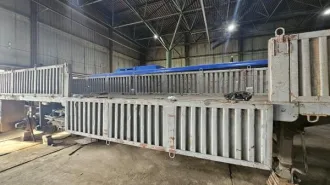 Liangshan Dongyue CSQ9350 2011 Полуприцеп с бортовой платформой, государственный номер ХА853327, идентификационный номер (VIN) LMA92FGP9B0001453, номер шасси (рамы) LMA92FGP9B0001453, цвет серый. Регистрационный номер 821/А. Снижение цены на 15%. Цена - 1127011,60 руб. (с учетом НДС 22%). Задаток -…