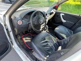 Renault Logan, 2013 года, 75 л.с., 382670 км. Транспортное средство Renault Logan, VIN X7LLSRB2HDH639181, 2013 г.в., 75 л.с., пробег 382 670 км.