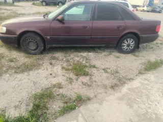 Audi 100, 1991 Легковой автомобиль, марка: Ауди 100, модель: AUDI 100, год изготовления: 1991, VIN: WAUZZZ4AZMN038269, цвет: тёмнобордовый, г/н Р380РЕ31. Ознакомиться с имуществом можно в рабочие дни предварительно согласовав время и место с организатором торгов по контактному номеру телефона +7…
