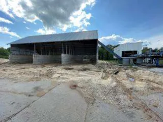 Единый имущественный комплекс: Линия подготовки сырья, сушильная камера ленточного типа для сушки отходов лесопиления модель BTLA-80, водогрейная производственная котельная установка мощностью 6 МВт, технологическая линия по производству пеллет, линия гранулирования и упаковки древесных гранул…