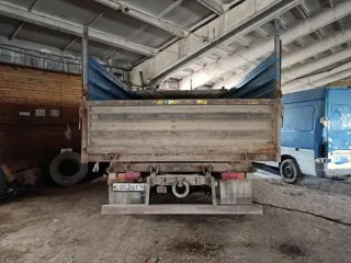 ГАЗ 3309 2014 грузовой самосвал ГАЗ 3309, 2014 г.в., г/н С002ОТ43, VIN X96330900E1046768, № кузова 330700D0220470, № двигателя 828597, кузов имеет следы коррозии, в рабочем состоянии, находящийся по адресу: Кировская область, Лебяжский район, пгт. Лебяжье, ул. Труда, д. 18. Вид права –…
