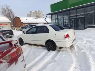 Автомобиль МИЦУБИСИ ЛАНСЕР СЕДИА, государственный регистрационный номер P926CT22, VIN отсутствует, год выпуска 2002, цвет белый Автомобиль МИЦУБИСИ ЛАНСЕР СЕДИА, государственный регистрационный номер P926CT22, VIN отсутствует, год выпуска 2002, цвет белый. Имущество находится по адресу: г. Барнаул…