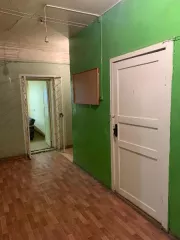 Административное помещение № 1004, общей площадью 21,2 кв.м. с кадастровым номером 43:35:310130:270, расположенное по адресу: Кировская область, р-н Уржумский, г. Уржум, ул. Советская, д. 46, пом. 1004 (входит в состав объекта культурного наследия федерального значения «Дом жилой», регистрационный…