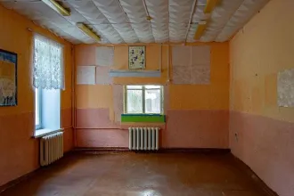 Нежилые здания и земельный участок 718,9 кв.м, Липецкая область. Имущественный комплекс, в составе которого 4 нежилых здания и земельный участок общей площадью 5 500 кв.м., расположенный по адресу: Российская Федерация, Липецкая область, Измалковский муниципальный округ, село Пятницкое, улица…