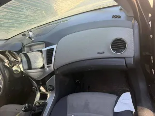 Chevrolet Cruze, 2010 года, 109 лс, 286753 км, цвет: СЕРЫЙ МЕТАЛЛИК, идентификационный номер VIN: XUFJF696JA3012081, государственный регистрационный номер: Н068ВМ57