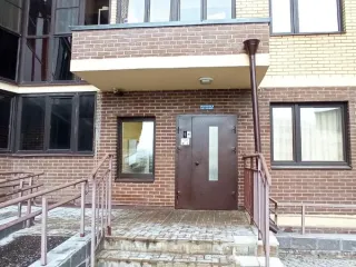 Жилое помещение 46,1 кв.м, п. Коммунарка, ул. Сосенский Стан, д. 10, кв.152, г. Москва общей площадью 46,1 кв. м. (Этаж № 1), кадастровый номер: 77:17:0120303:10767. Вид жилого помещения: Жилое. Общая площадь: 46.1