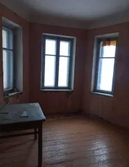 1/2 доли квартиры в Калужской обл. общей площадью 45,8 кв.м., с кадастровым номером 40:10:031315:80, расположенное по адресу Калужская область, р-н Козельский, ж/д ст. Шепелёво, тер. Подстанции № 34, д.1, кв. 2