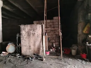Овощехранилище 704,9 кв.м Забайкальский край Нежилое здание (овощехранилище), назначение: нежилое, 1 этаж (в т.ч. подземных 0), с кадастровым номером 75:12:200138:721, площадь 704,90 кв.м, по адресу: Забайкальский край, р-н Нерчинский, г. Нерчинск, ул. Ясная, д. 3а. Сведения о зарегистрированных…