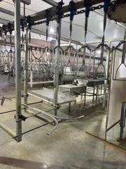 Имущественный комплекс в Татарстане: здание цеха забоя 1072 кв.м, контора 589.3 кв.м, гараж 294.6 кв.м, склад минеральных удобрений 1186.2 кв.м, арочный склад 657 кв.м, зернохранилища 620.4 кв.м и 625.5 кв.м, пункт технического обслуживания 388.7 кв.м, фуражный склад 1124.7 кв.м, зерносклады 629.2…