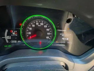 Honda Vezel Hybrid 2018 года, 131 л.с., пробег 150000 км, VIN RU31328415, правый руль.