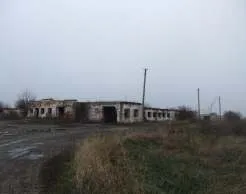 Имущество 1731,1 кв.м в составе: здание кадастровый номер 26:06:0000000:12333 площадью 294,7 кв.м в СК, с. Тищенское, Промзона; здание кадастровый номер 26:06:000000:7782 площадью 677,1 кв.м в СК, с. Тищенское, Промзона; здание кадастровый номер 26:06:060405:88 площадью 362,2 кв.м в СК, с…