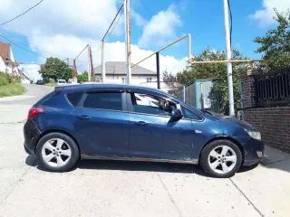 <p>автомобиль: марки OPEL ASTRA, идентификационный номер W0LPD6DC3BG158254  тип ТС   легковой автомобиль, год изготовления   2011. Лот №1</p>