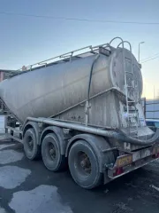 Цистерна-материаловоз FTS-01, 2018 год. Марка FTS. Идентификационный номер NP9FTS011J0264685, цвет белый, регистрационный знак CE719161. Категория: прицеп.