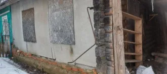 Жилой дом 95.6 кв.м, Московская область, Можайский район, деревня Бражниково, дом 16а. Кадастровый номер 50:18:0040326:114. Постановлением Администрации Можайского городского округа Московской области от 21.06.2022 № 2255-П признано непригодным для проживания жилое помещение по данному адресу…