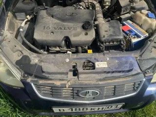 Lada Priora 2011 Lada Priora, 2011 года, 97,9 лс, 100000 км LADA 217230 LADA PRIORA 2011 г.в., VIN XTA217230B0180779.