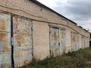 Имущественный комплекс: объект незавершенного строительства, назначение: нежилое, общей площадью 928,1 кв.м.; здание конторы, назначение: нежилое, общей площадью 123,4 кв.м.; часть здания-котельная, назначение: нежилое, общей площадью 6,5 кв.м.; здание БРУ, назначение: нежилое, общей площадью 59,8…