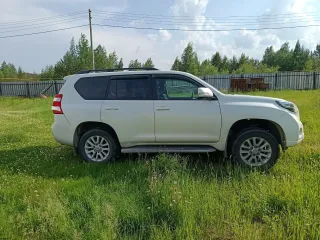 Toyota Land Cruiser 150 П, 2017, легковой автомобиль, идентификационный номер (VIN): JTEBR3FJ705009275. Ознакомиться с имуществом можно по месту его нахождения после предварительного согласования с организатором торгов (m.u.naumovarbitr@gmail.com, тел. +7 963 040-06-66, адрес: 620075, Свердловская…
