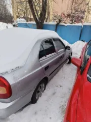 Hyundai Accent, 2004 года, 102 лс, 150 000 км. Легковой автомобиль, марка: Hyundai, модель: Accent, год изготовления: 2004, VIN: X7MCF41GP5M025440, мощность двигателя, л. с. (кВт): 102 (75). Находится в совместной собственности. Пробег уточнять при осмотре.