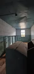 Нежилое помещение прачечной Нежилое помещение прачечной, площадь-160,3 кв.м. 
Год ввода в эксплуатацию:  
Вид ограничений и обременений: Обременения отсутствуют. 
Кадастровый номер объекта недвижимости (здания, сооружения), в пределах которого расположено помещение: 38:16:000012:913 
Общая площадь…