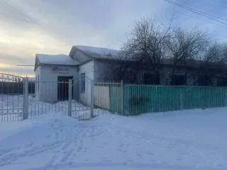 Здание 196,9 кв.м и земельный участок 804 кв.м, Забайкальский край. Нежилое здание, площадью 196,9 кв.м, с кадастровым номером 75:15:100121:314, расположенное на земельном участке площадью 804 кв.м, с кадастровым номером 75:15:100121:20; адрес: Российская Федерация, Забайкальский край, р-н…