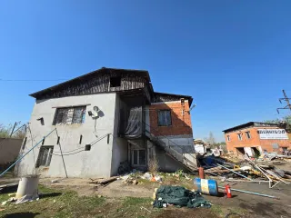 Нежилые здания площадью 7 кв.м, 85,7 кв.м и 481,6 кв.м, расположенные по адресу: Нижегородская область, г. Нижний Новгород, Приокский р-н, ул. Нижне-Валдайская, д. 32. Здание 7 кв.м, 1 этаж, кадастровый номер 52:18:0080221:6. Здание 85,7 кв.м, 2 этажа, кадастровый номер 52:18:0080221:7. Здание…