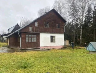Дом 86,6 кв.м и земельный участок 946 кв.м в Московской обл. Земельный участок, площадь: 946 кв.м, назначение: Земли сельскохозяйственного назначения, кадастровый (условный) номер: 50:09:0060124:13, адрес (местонахождение): Местоположение установлено относительно ориентира, расположенного в…