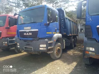Автосамосвал БЦМ-59 на шасси MAN TGS 41.400 8х4 BB-WW, VIN X3W65392АН0001797, 2017 г.в., №двигателя D2066LF6350547991324798, цвет красный, ГРЗ Н595НС27 (разукомплектован)