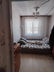 1/4 доли жилого дома 27,8 кв.м и земельного участка 3000 кв.м Новосибирская область 1/4 доли в праве на жилой дом, общей площадью 27,8 кв.м., с кадастровым номером 54:24:052602:40, 1/4 доли в праве на земельный участок, общей площадью 3000 кв.м., с кадастровым номером 54:24:052602:41, находящиеся…