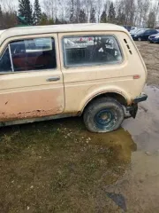 ВАЗ 2121 1991 года, VIN XTA212100M0848391, ключи и документы отсутствуют, регистрационный номер АС ПИБИ 37-005078. ВАЗ 21213 2002 года, VIN XTA21213021637957, ключи от автомобиля, документы отсутствуют, регистрационный номер АС ПИБИ 37-005370. Chevrolet Niva 212300 2008 года, госномер М140РА37, VIN…
