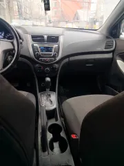 Автомобиль Hyundai Solaris, 2013 года выпуска, VIN: Z94CT51DBDR085348, цвет черный.