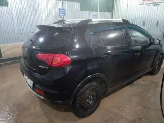 Lifan X50 2016 года, 103 лс, 138638 км, АКПП, цвет: черный, VIN: X9W215851G0007977