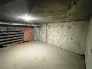 Нежилые помещения (кладовые) по адресу: Санкт-Петербург, Московское ш., д. 26, корп. 2, стр. 1: №32-Н, кад. №78:14:0007685:5569, площадь 12,2 кв.м.; №33-Н, кад. №78:14:0007685:5570, площадь 7,5 кв.м.; №34-Н, кад. №78:14:0007685:5571, площадь 5,3 кв.м.; №35-Н, кад. №78:14:0007685:5572, площадь 5…