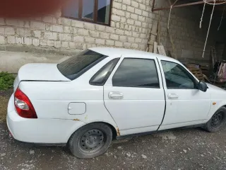 VAZ 217030, 2010. Автомобиль марки ВАЗ, модель 217030, 2010 г.в., VIN-номер XTA217030B0273231. Ознакомление с имеющимися документами проходит по адресу: РТ, г. Набережные Челны, пр. Мира, 24Ж офис 303 по предварительной записи у организатора торгов по тел. +79872384140 в будние дни, с 10 ч. 00 мин…